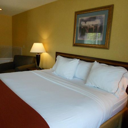 Holiday Inn Express And Suites Hazard By Ihg Exterior foto